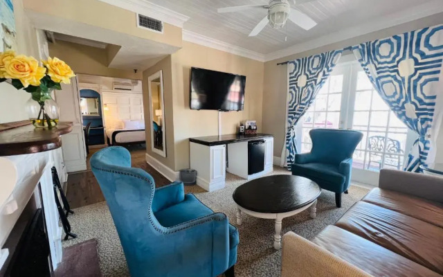 The Riverview Hotel