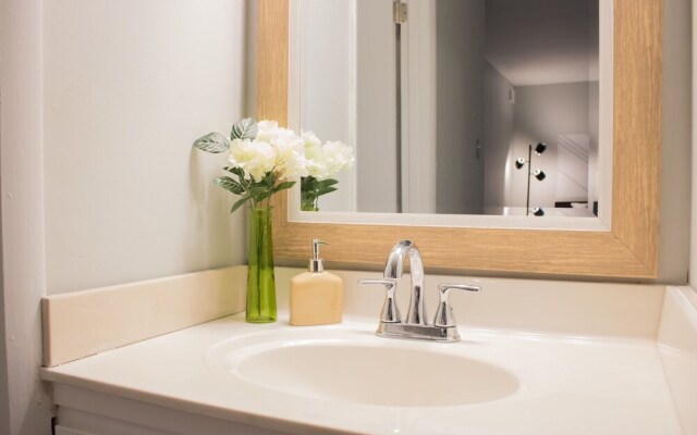 Modern Upscale Private Room