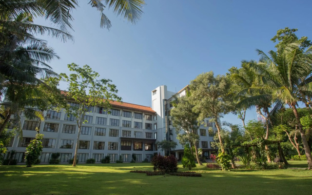 Bintang Flores Hotel