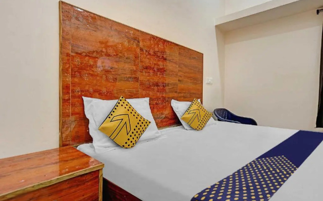 Spot On Hotel Evening Star Inn