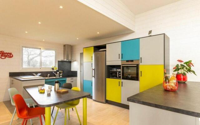 Gîte Port-Saint-Père, 5 pièces, 11 personnes - FR-1-306-1051