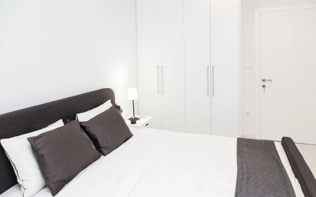 Modern Glamorous Apt in Athens DT