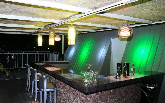 Collection O 14 Sun Boutique Hotel