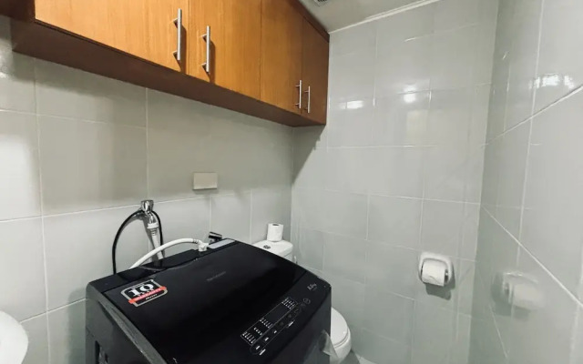 Barkada Getaway Near Esplanade