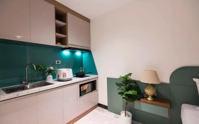 Luxe Paradise Suites Hotel Hoang Cau