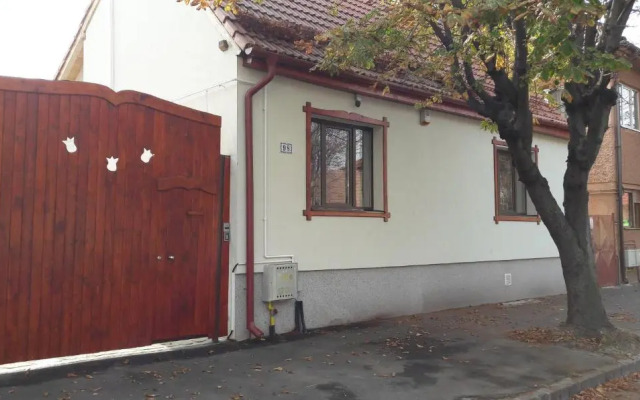 Zozo House