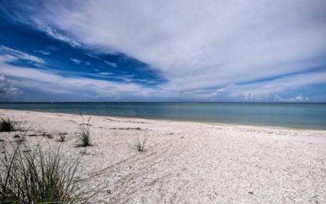 Bonita Springs Bungalow