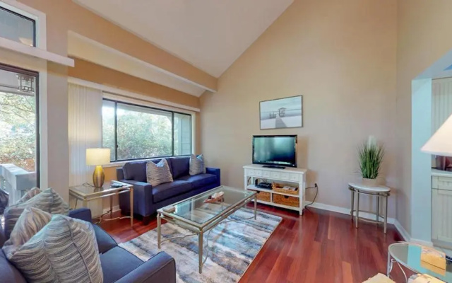 243 Turnberry Village