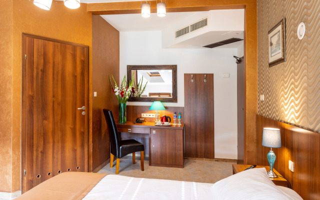 David Boutique Hotel