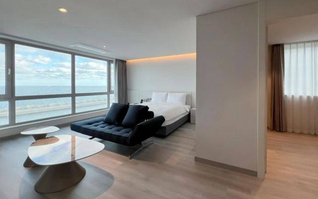Ocean Suites Jeju Hotel