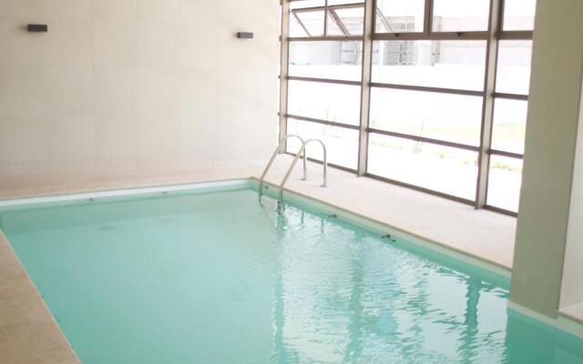Loica Suites II