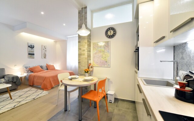 PARK Studio Apartment