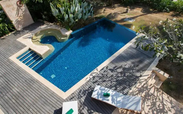 Amatapura Beachfront Villa 1