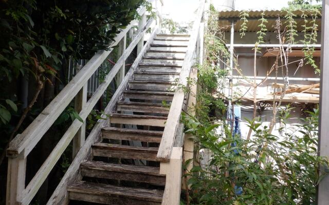 Pe-chin Hama guest house