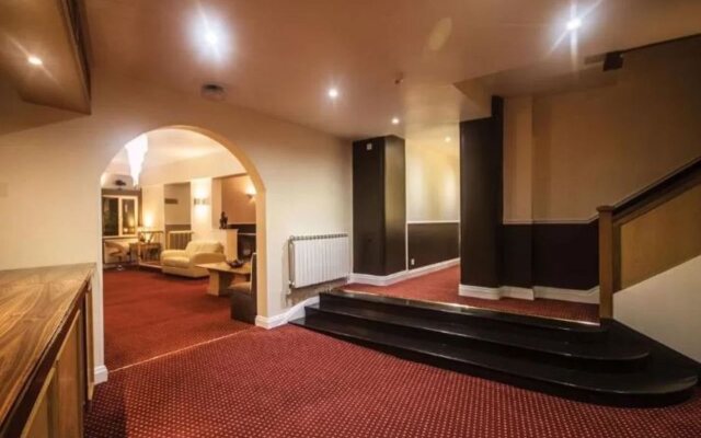 hotelImage