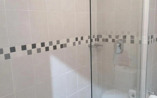 Beachfront Dream 256 Brookes Hill Suites