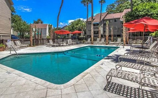 Moorings 71-72 by Vtrips