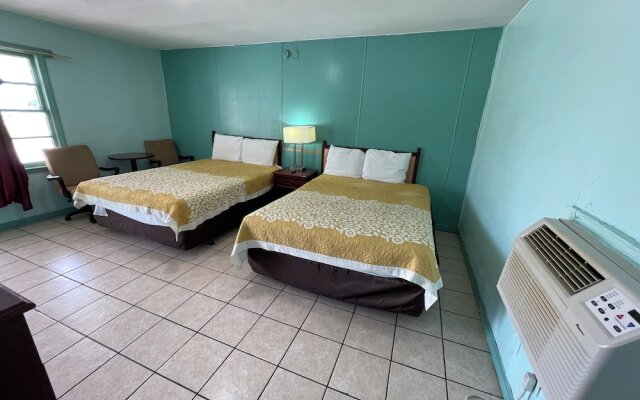 Lamplighter Inn
