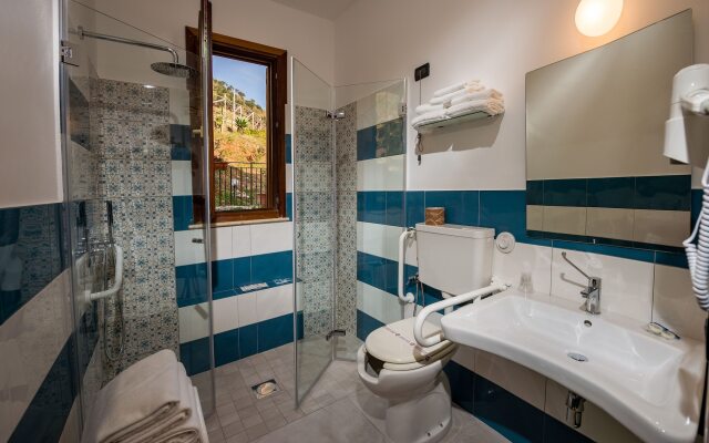 Hotel Cala Marina