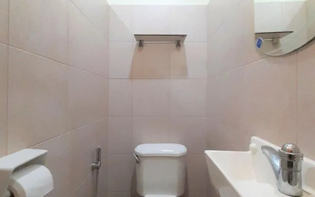 OYO 442 ipark Hotel