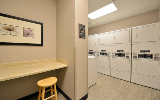 Residence Inn by Marriott Denver Airport at Gateway Park