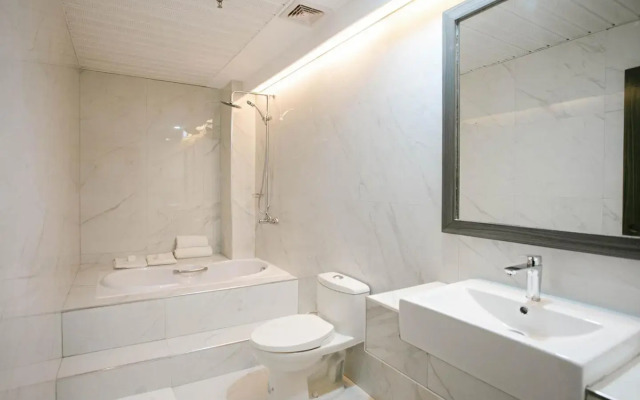 Diamond Suites and Residences