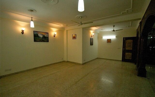 Townhouse 780 Hotel VM Residency