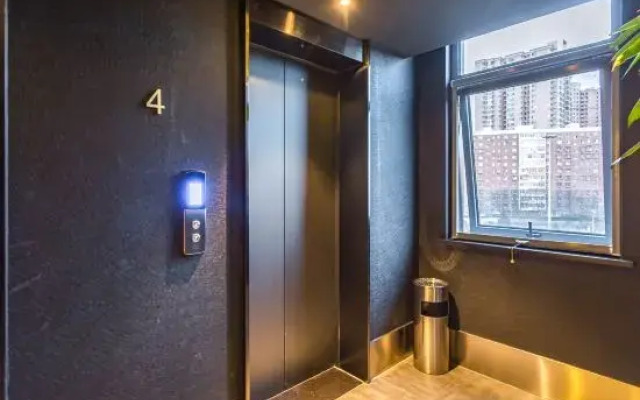 Jingcheng Yihe (Tian'an Park Guangqumen Inner Subway Station Store )