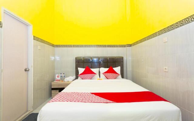 OYO 1427 Azzahra Guest House Syariah