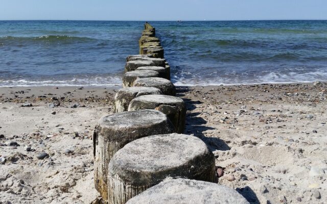 Spacious Holiday Home in Borgerende-Rethwisch with Garden