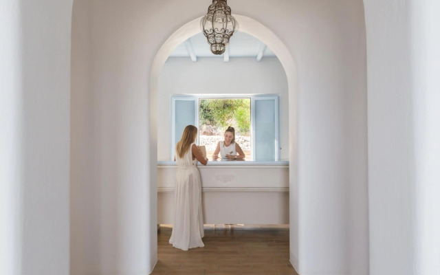 Calme Boutique Hotel Paros- Adults Only