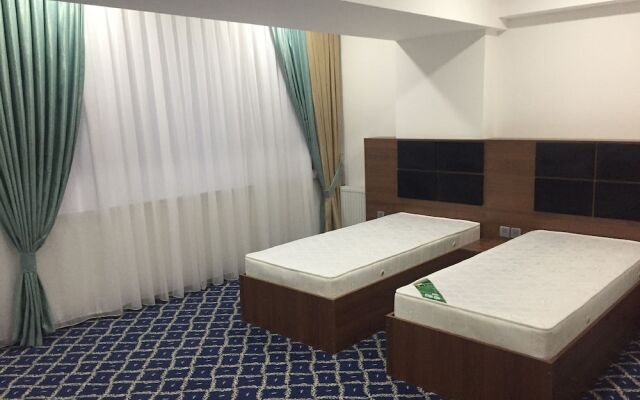 Hotel 28