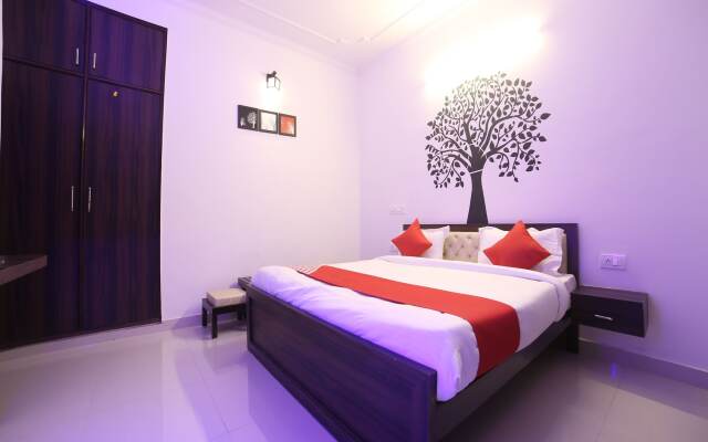 OYO 23109 Hotel Crossroads