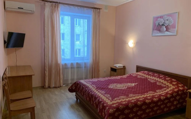 Inn on Zhytomyrska