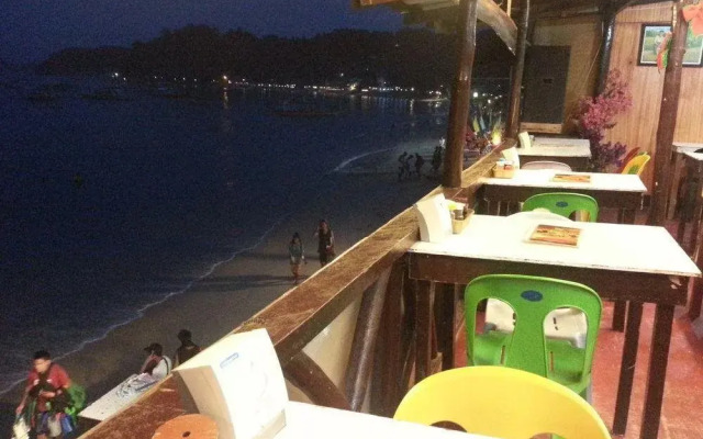 ELCentro Bay Inn