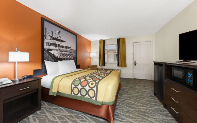 Super 8 by Wyndham New Orleans