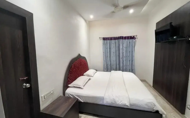 Goroomgo Rani Palace Udaipur