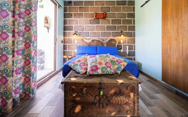 Cozy House with Pool and 3 Bedrooms