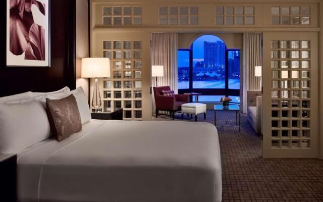 The Royal Sonesta Harbor Court Baltimore