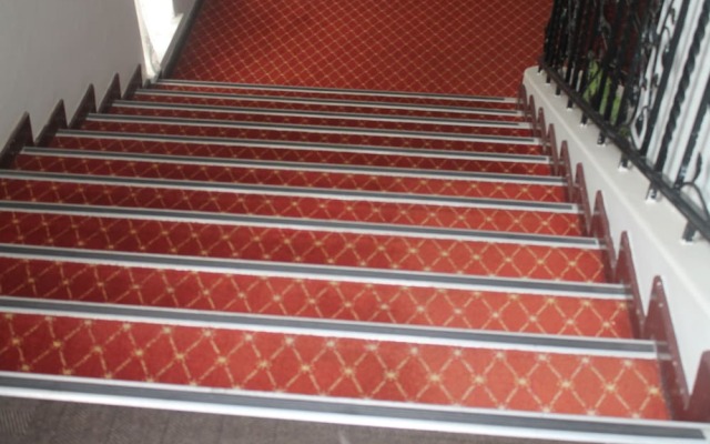 The Parkview Hotel - Room 711 - Adults Only