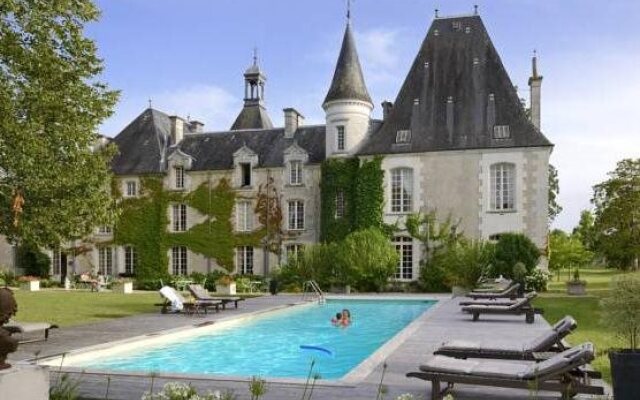 Chateau Le Mas De Montet