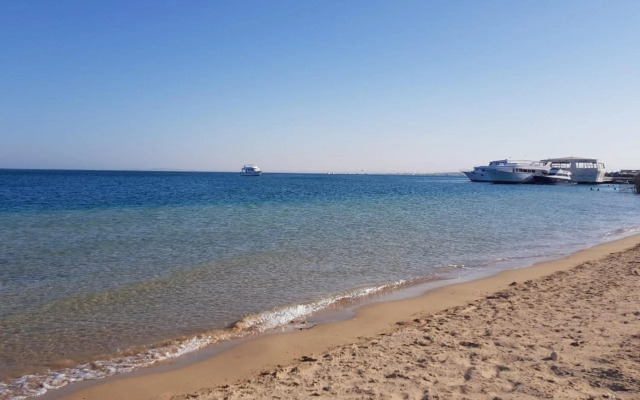 Apartment Modena near the sea RedSeaLine