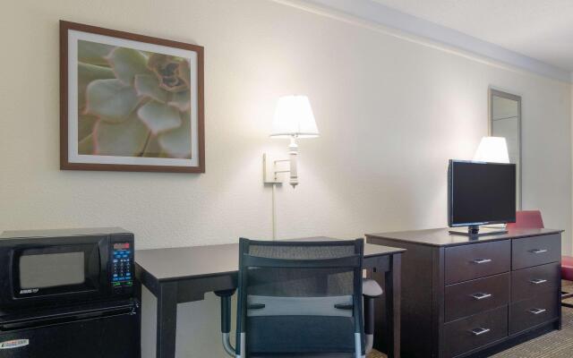 La Quinta Inn by Wyndham Denver Cherry Creek
