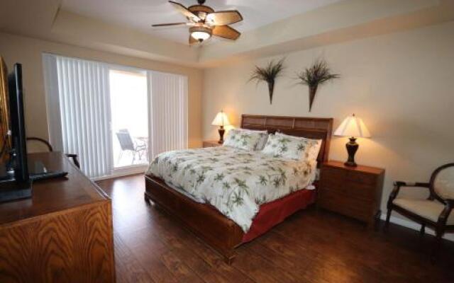 603 Harborview Grande