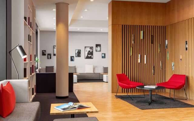 Vienna House Ernst Leitz Wetzlar