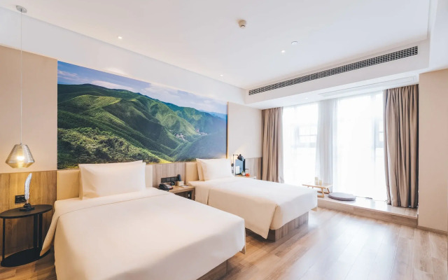 Atour Hotel Hongqiao Hub National Exhibition Center Shanghai