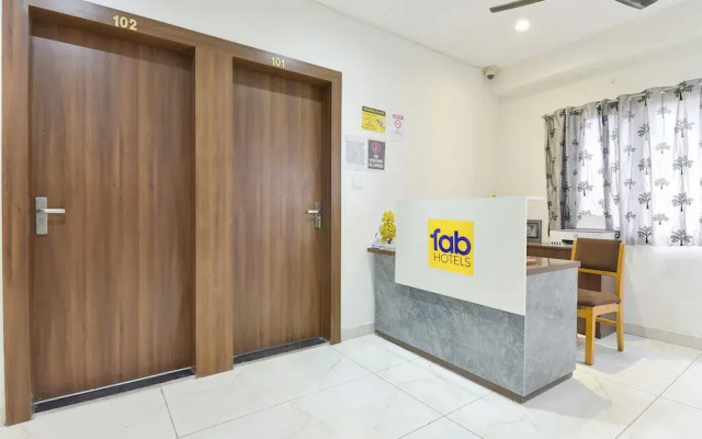 Fabhotel Grand Vista