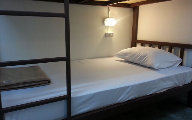 Dreams Guesthouse & Hostel Patong