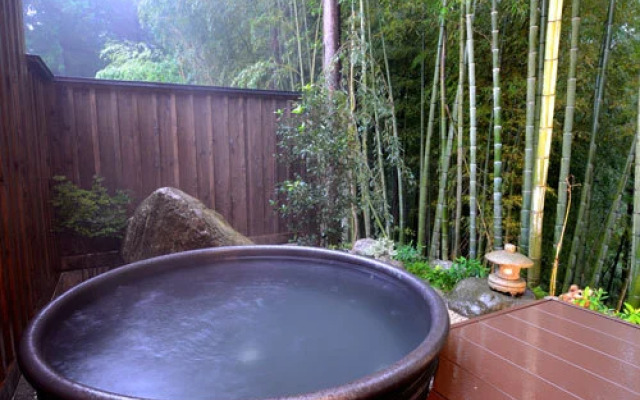 Oyado Taketori Monogatari