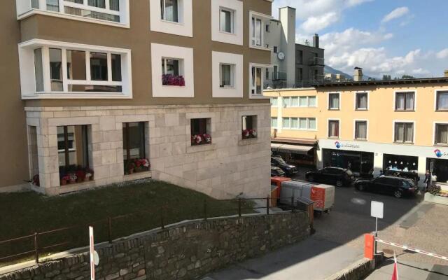 Zentrale gemütliche Wohnung St Moritz A212